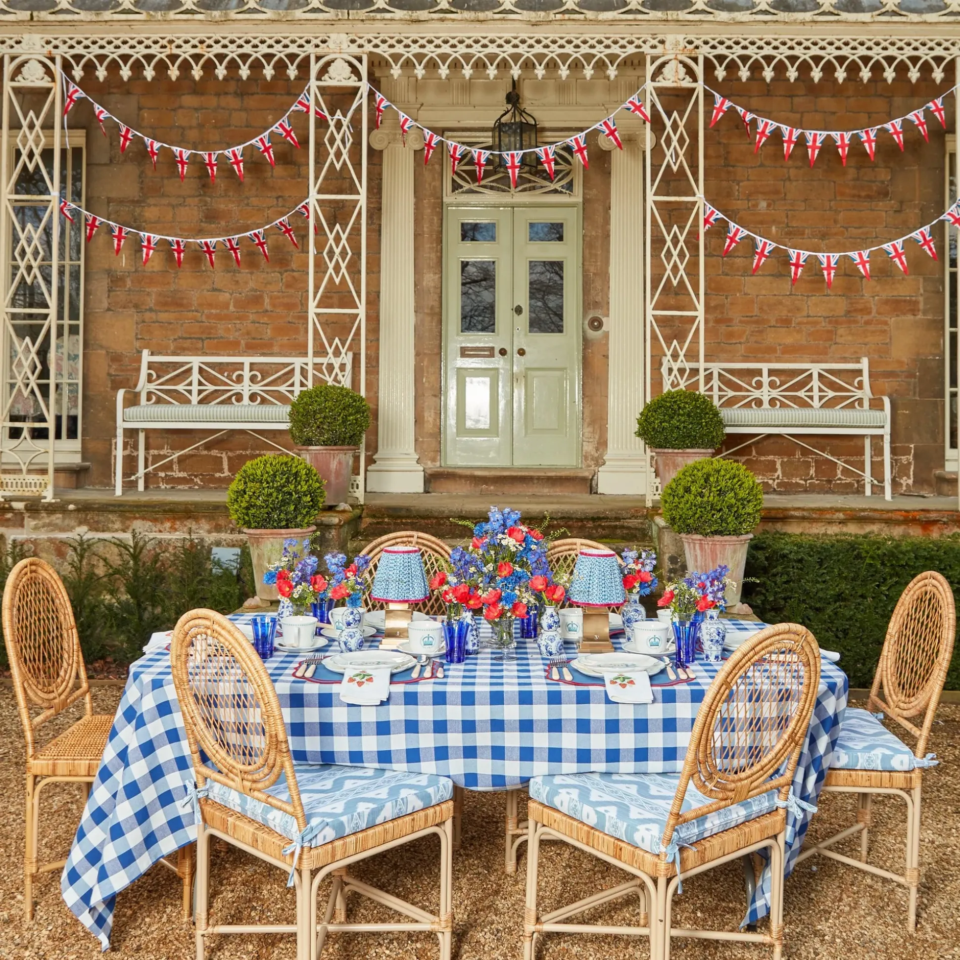 Camilla Blue & Red Linen Placemats (Set Of 4)