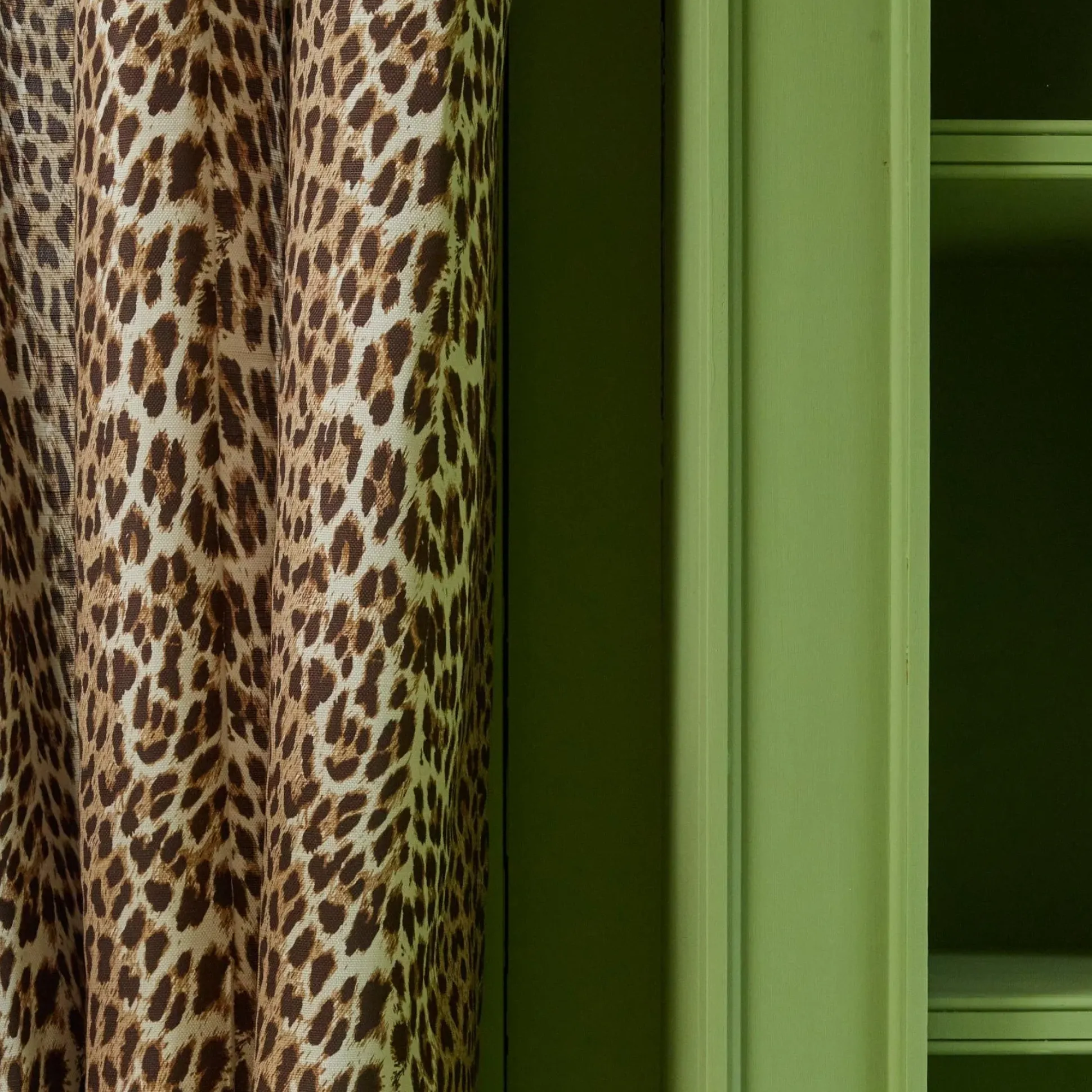 Chestnut Brown Leopard Fabric