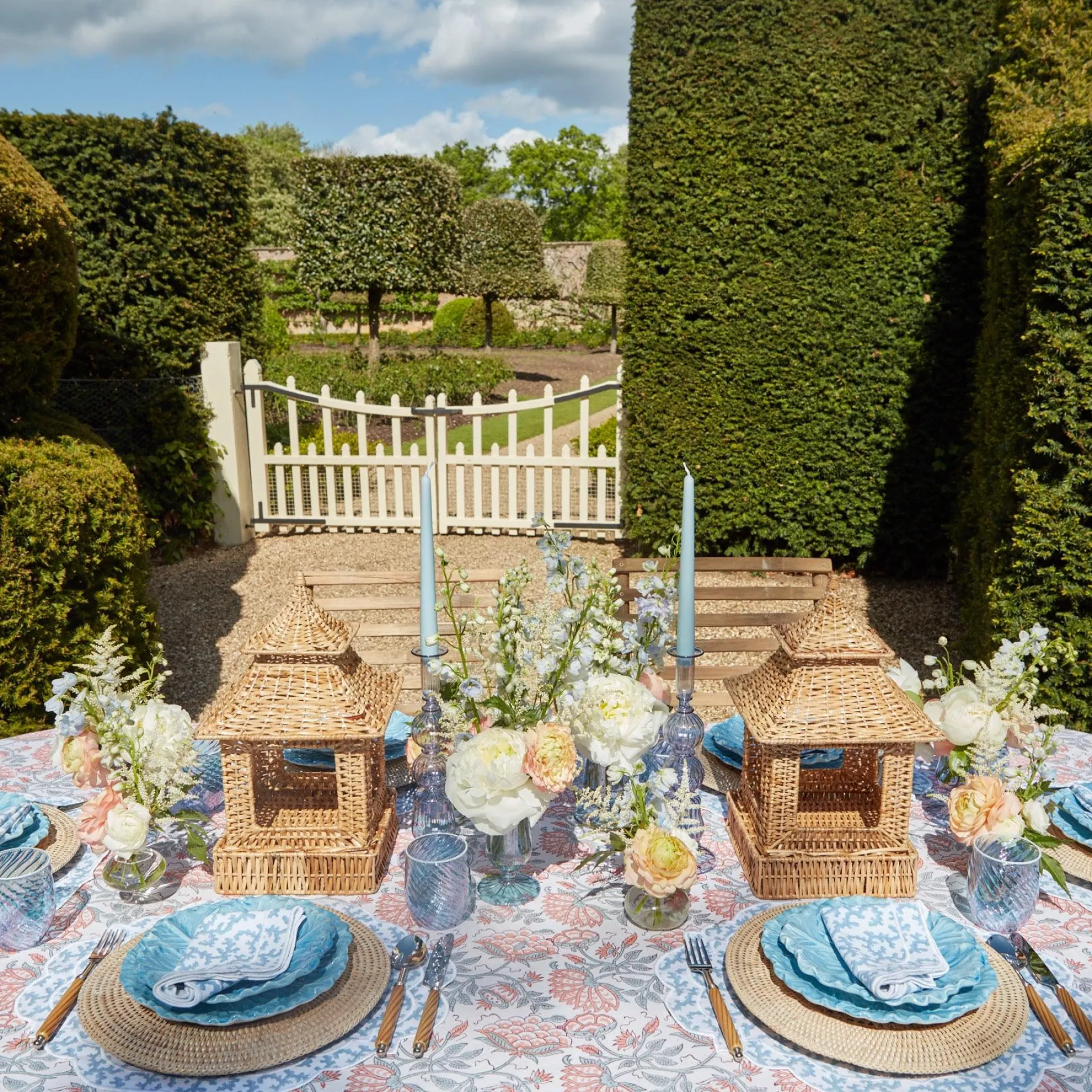 Edie Blue Coral Placemats & Napkins (Set Of 4)