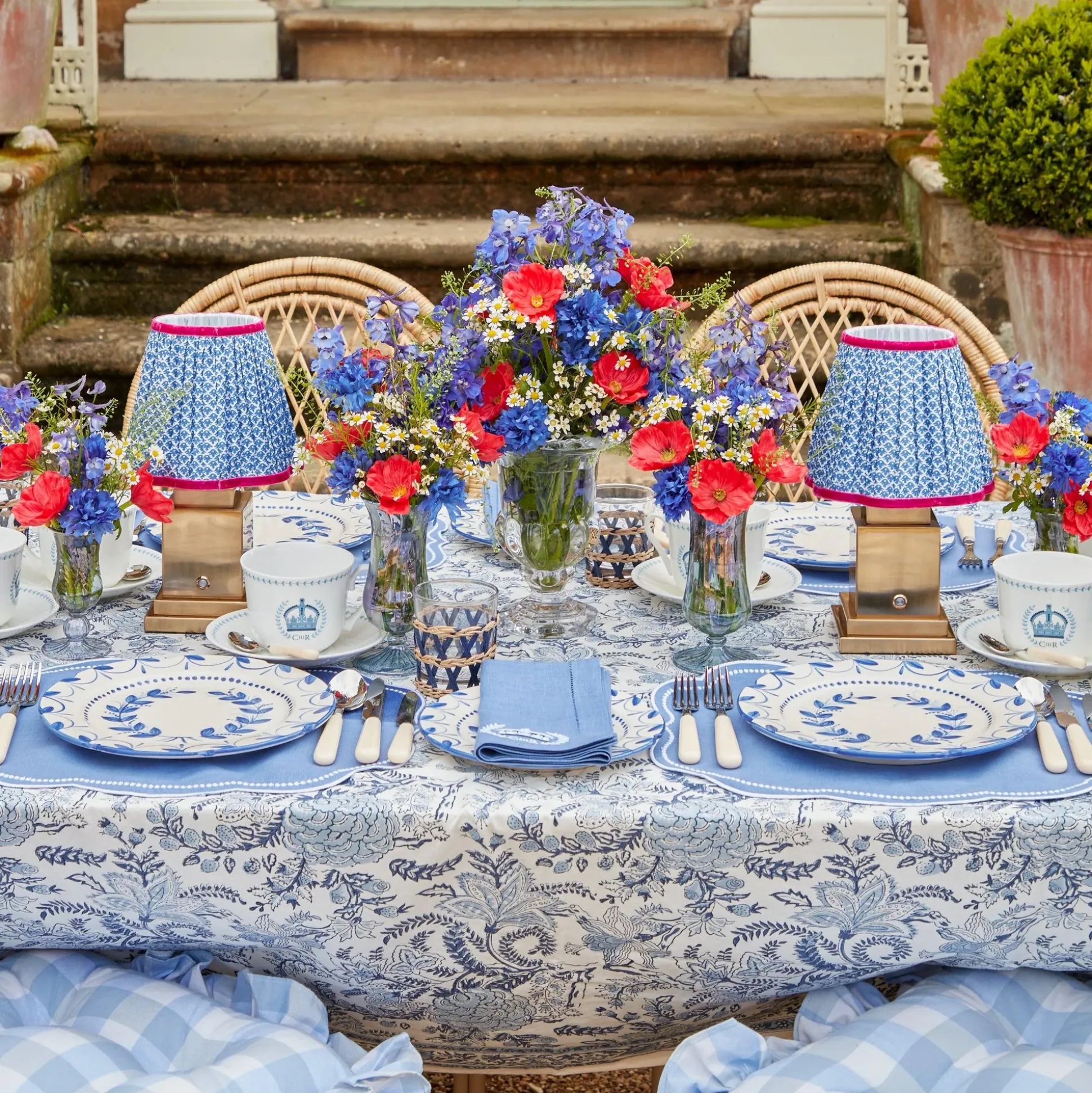 Elizabeth Garland Dinner & Starter Plates (Set Of 8)