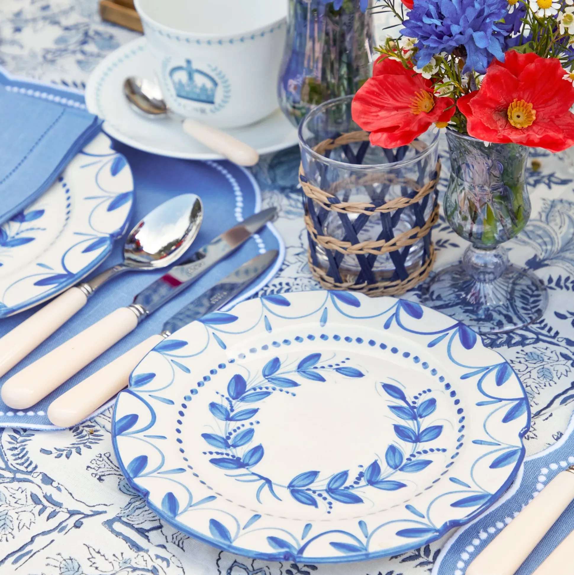 Elizabeth Garland Starter Plate