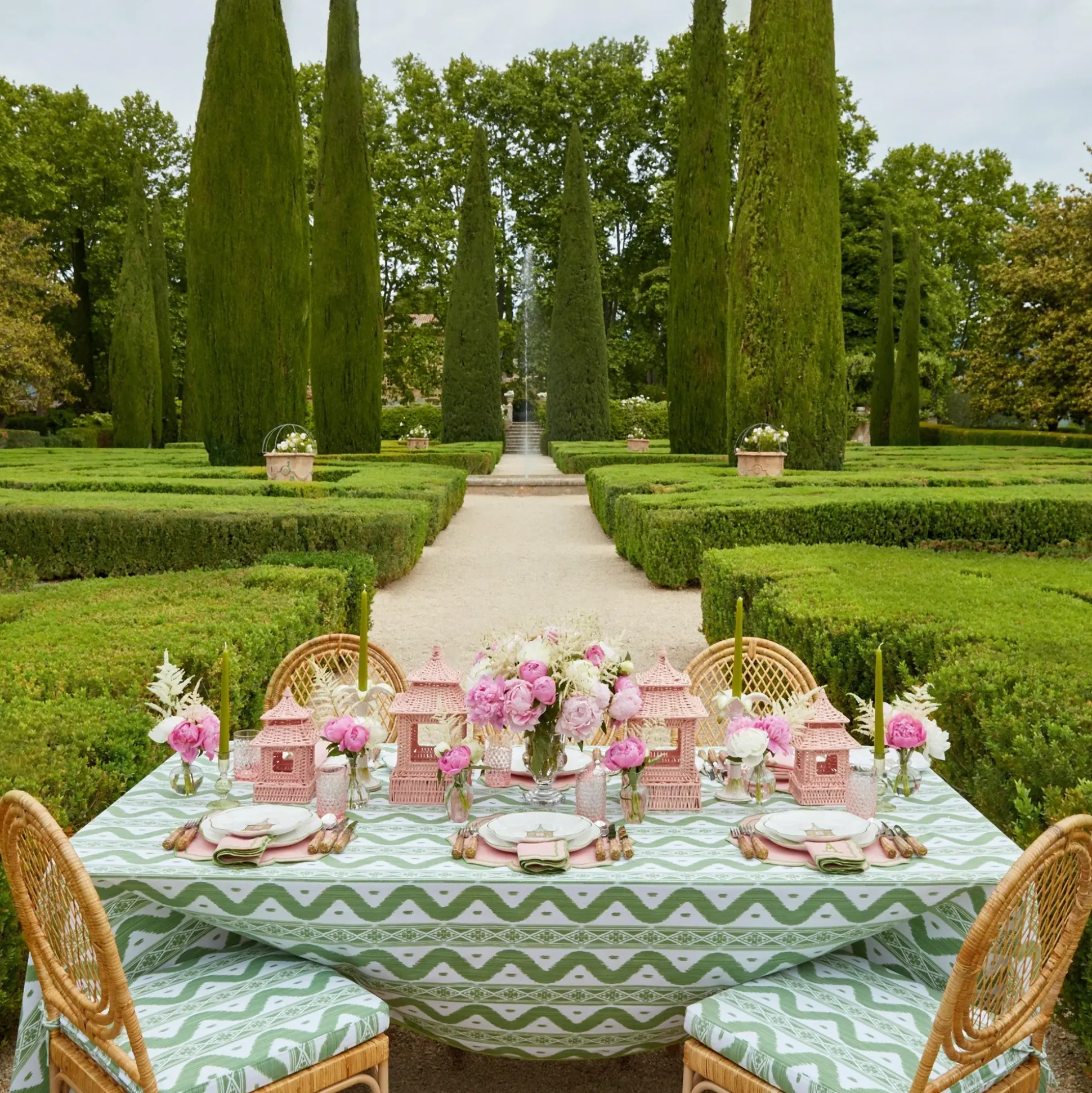 Fleur Pink Placemats & Napkins (Set Of 4)