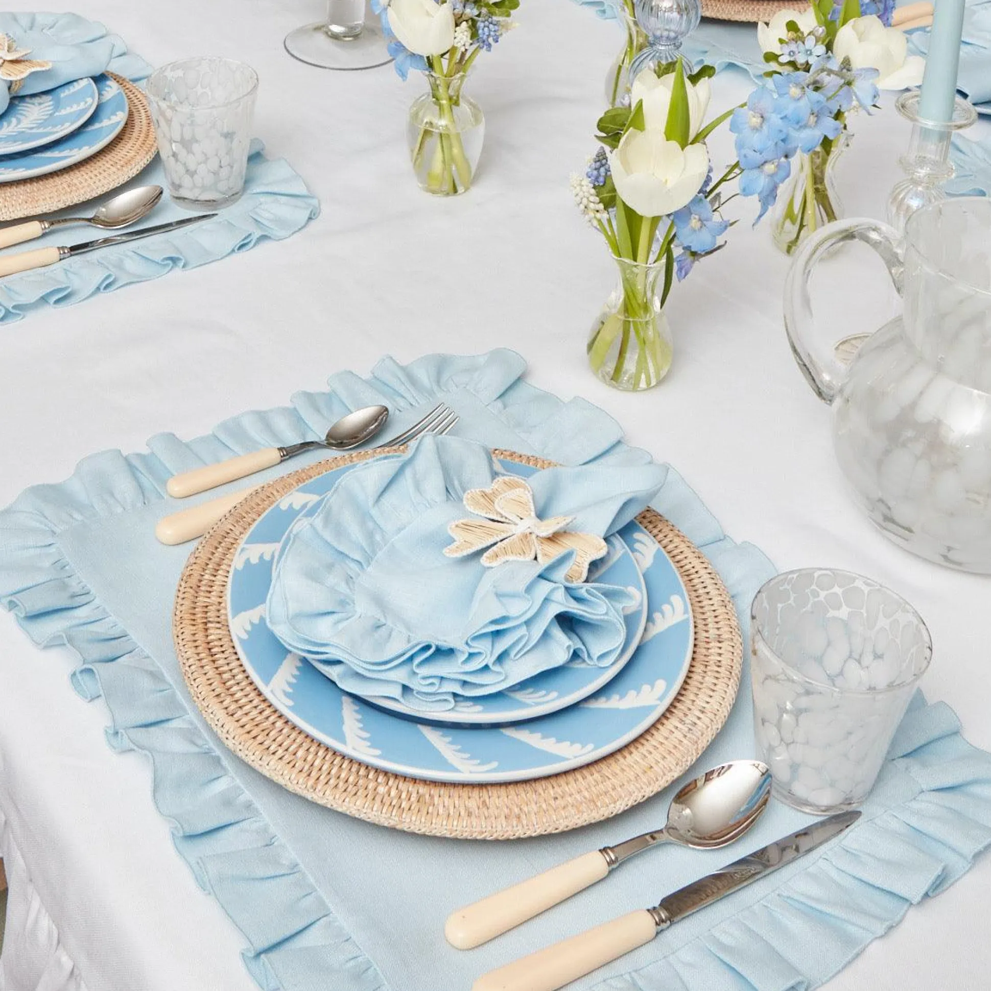 Ivory Cutlery Set (4 Piece)