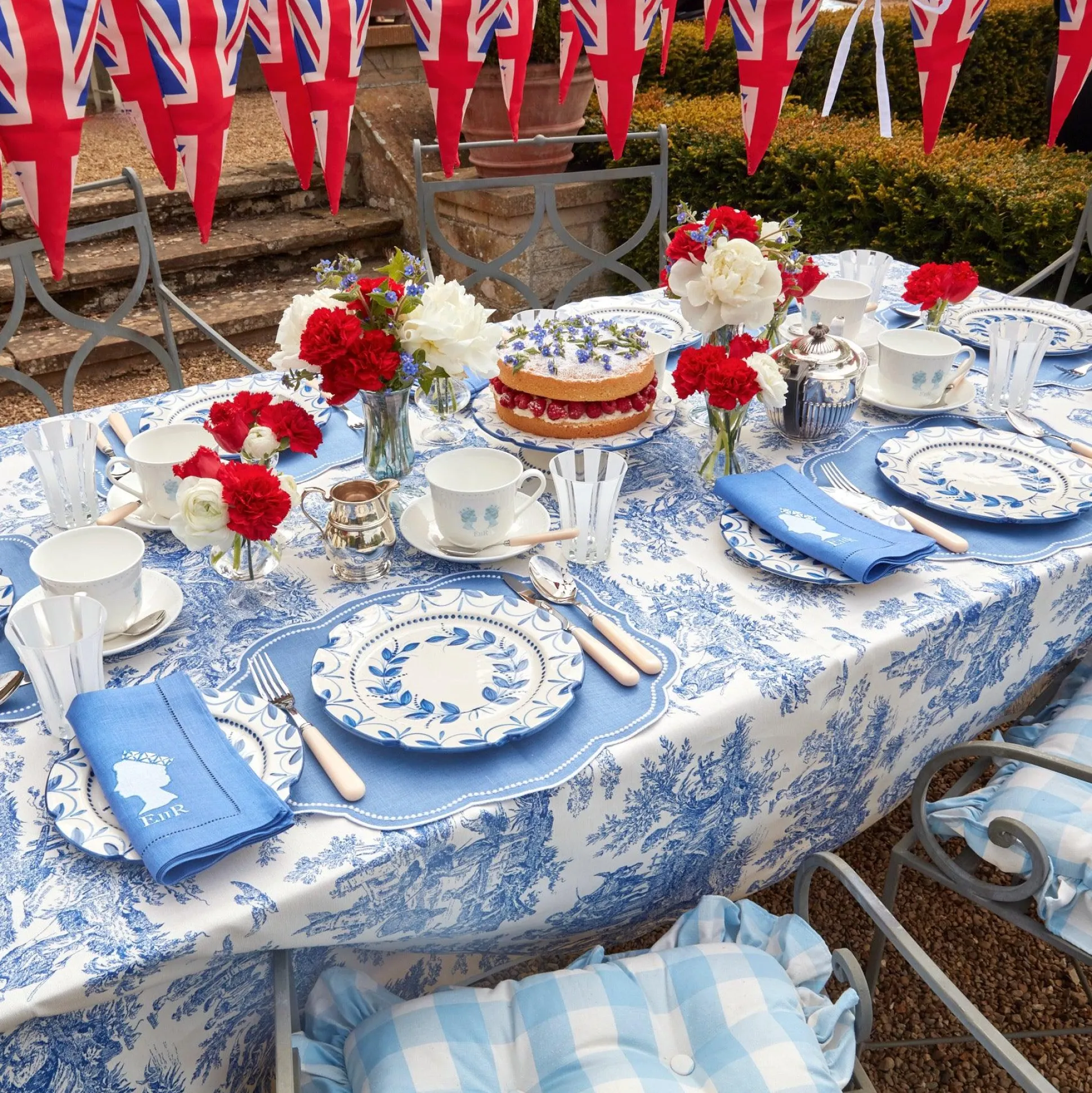 Jubilee Breakfast Cup & Saucer