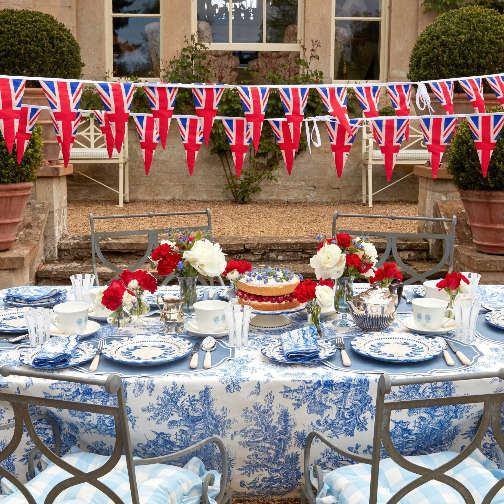 Jubilee Breakfast Cup & Saucer