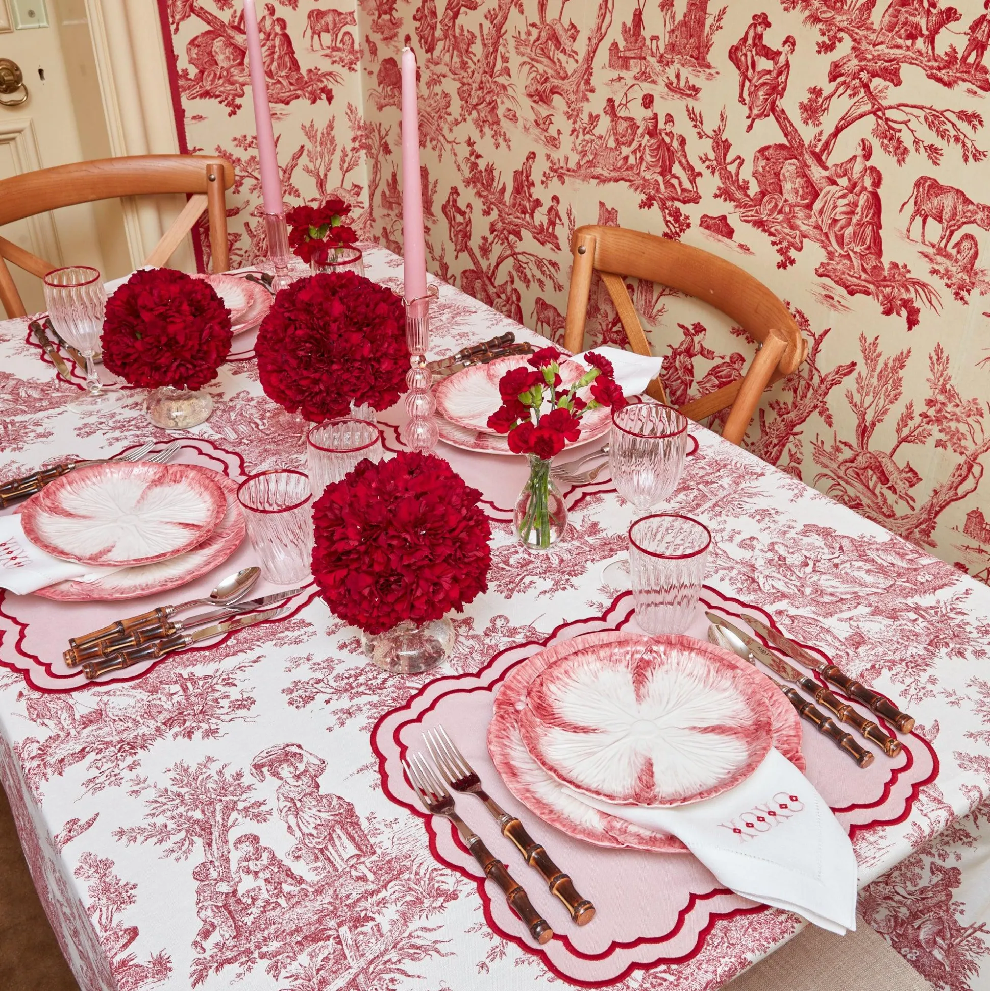 Pink Capri Lettuce Dinner Plate