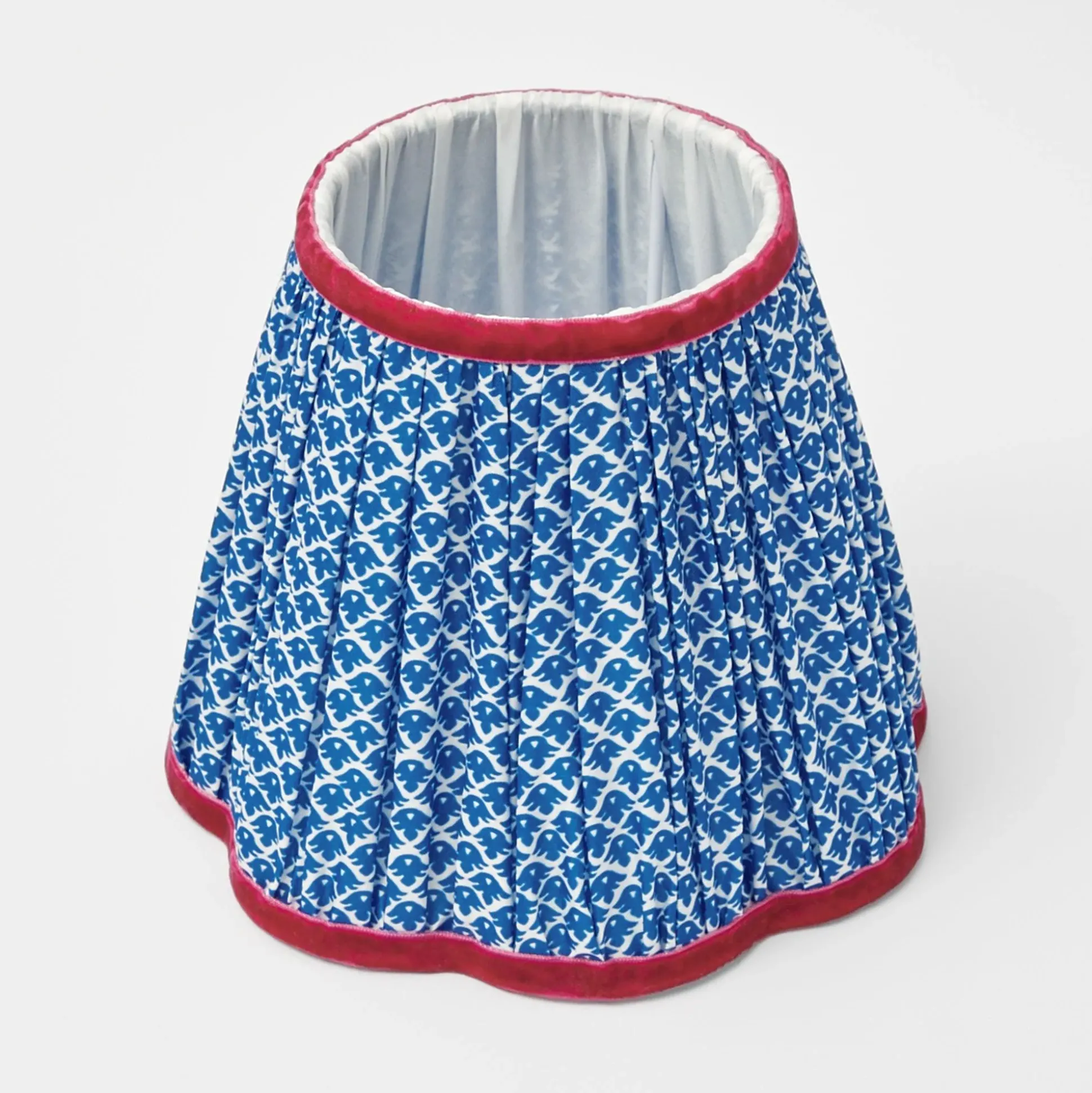 Rechargeable Lamp With Blue Lotus Lampshade
