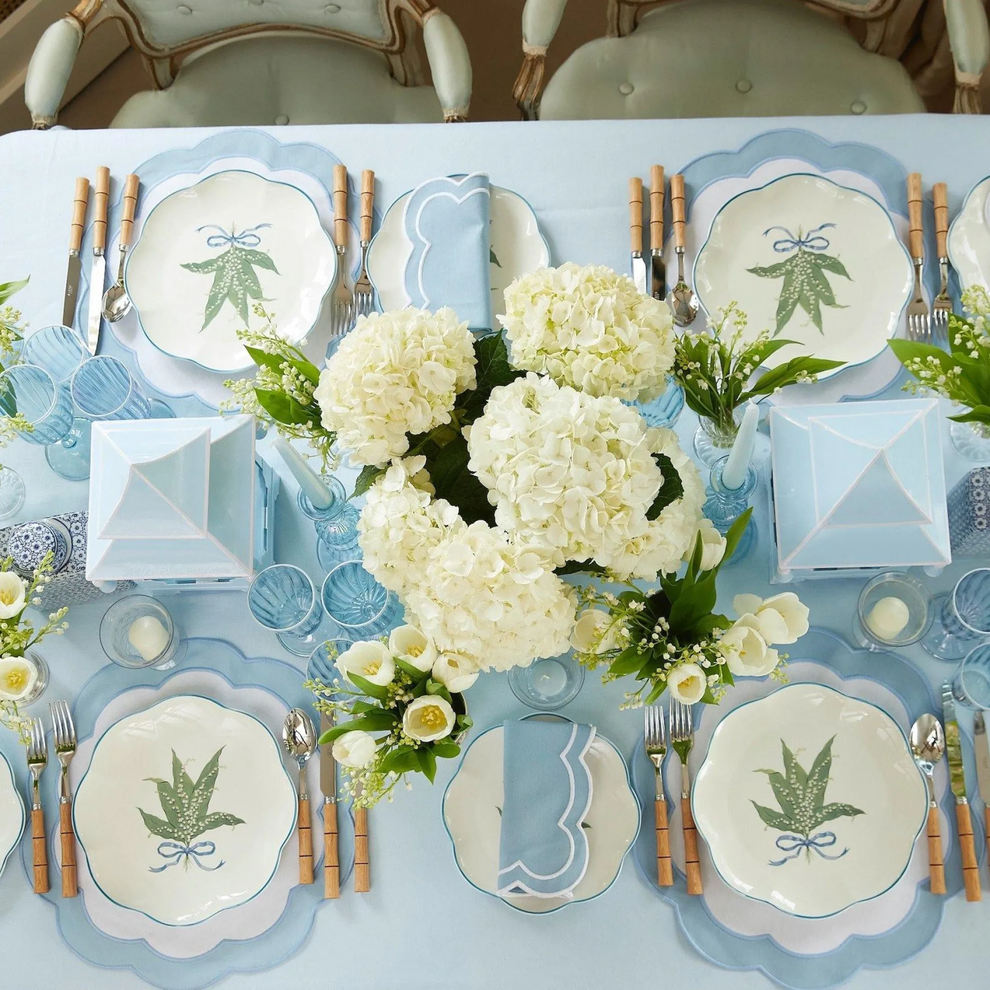 Scalloped Lily Of The Valley Dinner Plate (Set Of 4)