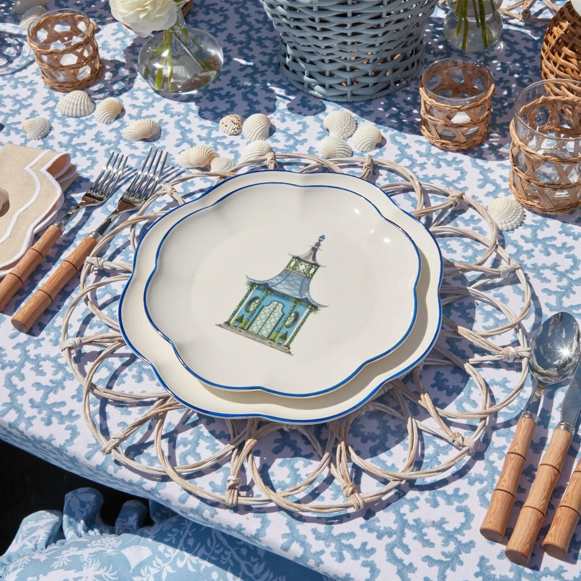 Scalloped Pagoda Starter Plate (Set Of 4)