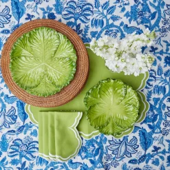 Serena Apple Green Scalloped Napkins (Set Of 4)