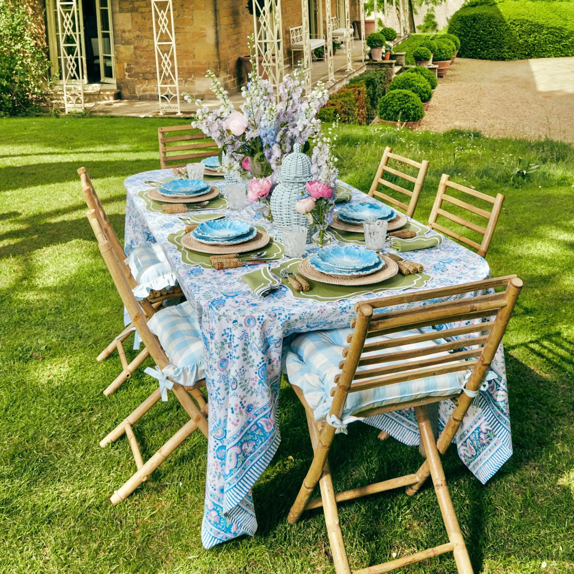 Sylvie Green Embroidered Napkins (Set Of 4)
