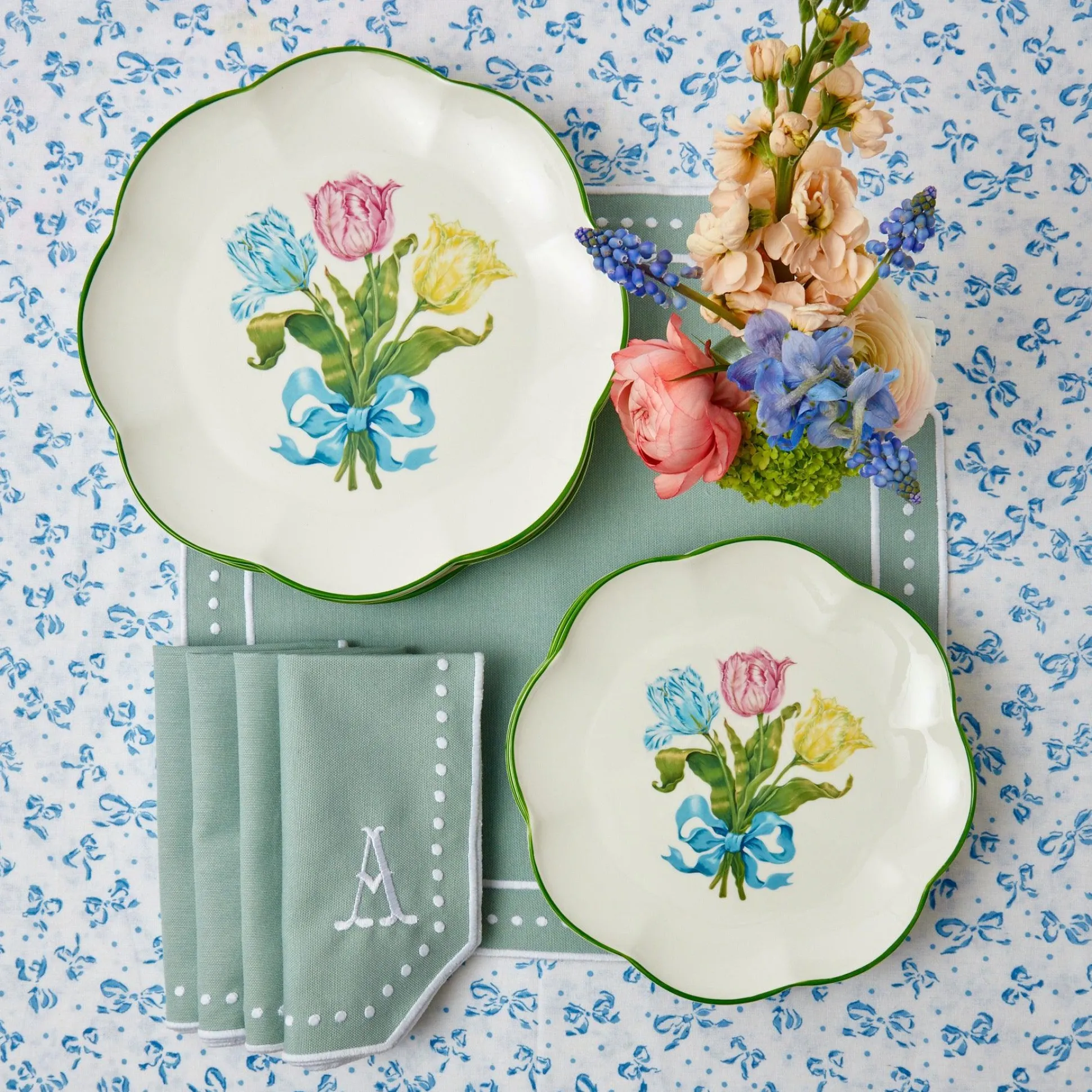 Tulip Dinner Plate