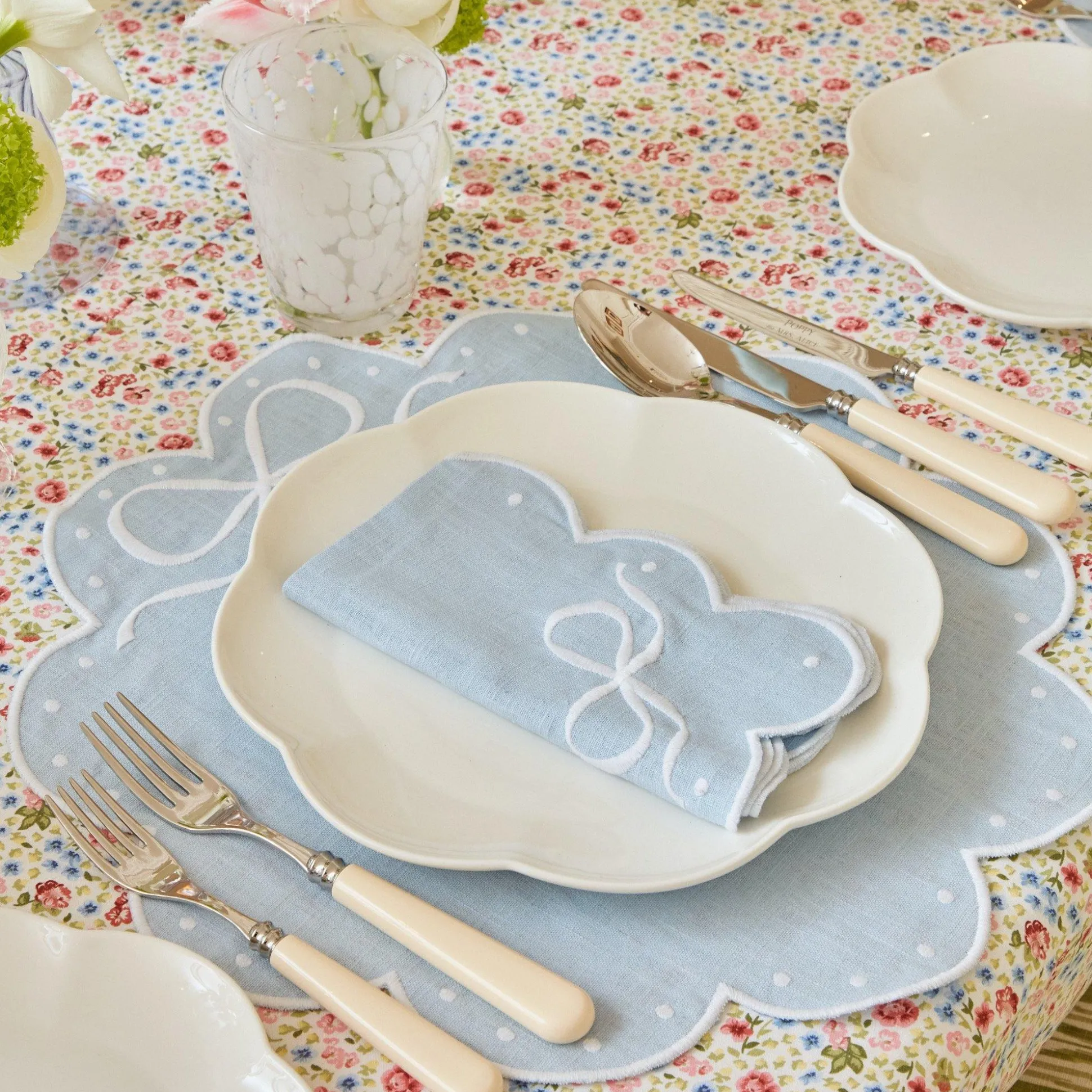 White Ivory Cutlery (5 Piece)