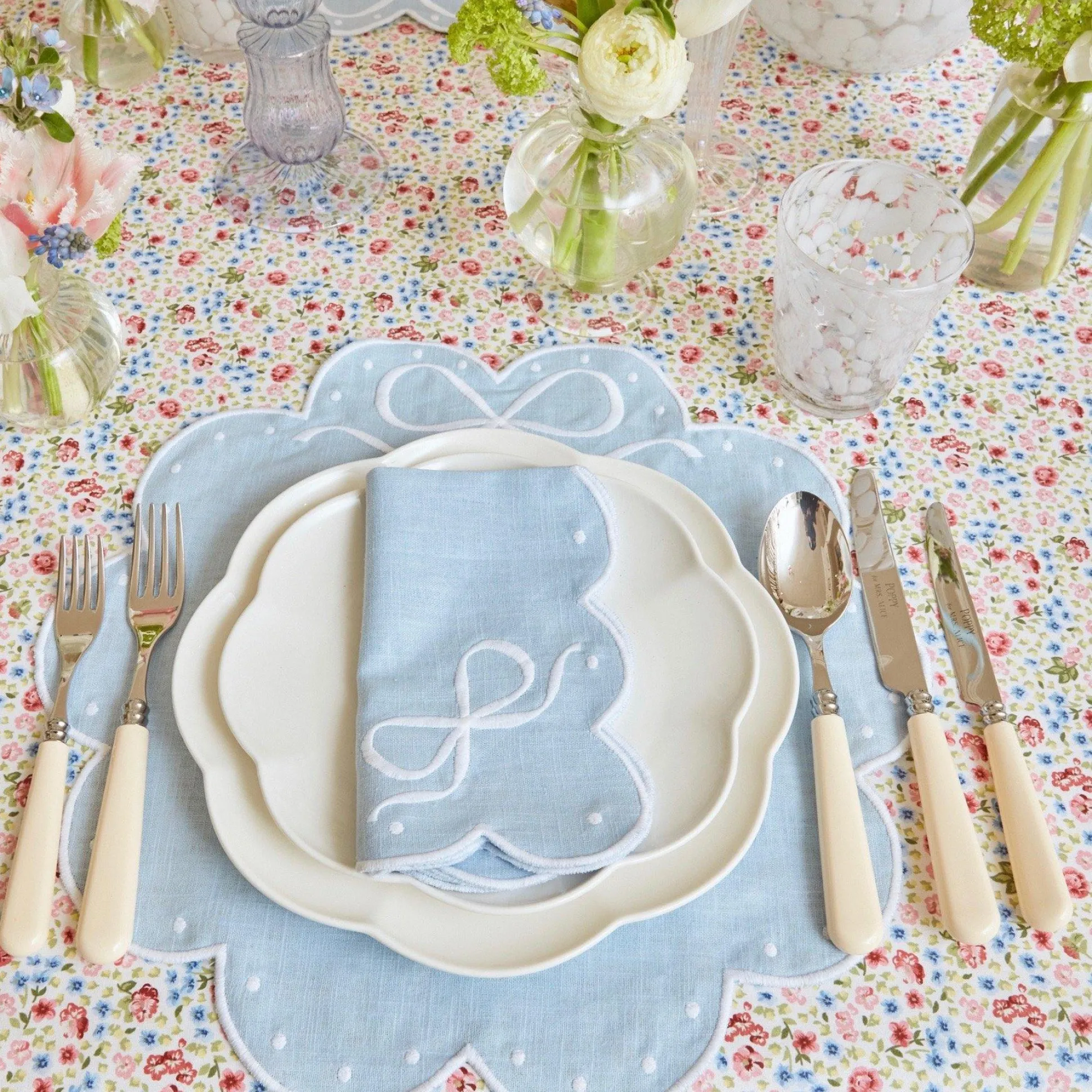 White Ivory Cutlery (5 Piece)