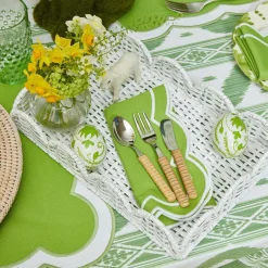 White Small Scalloped Rattan Tray