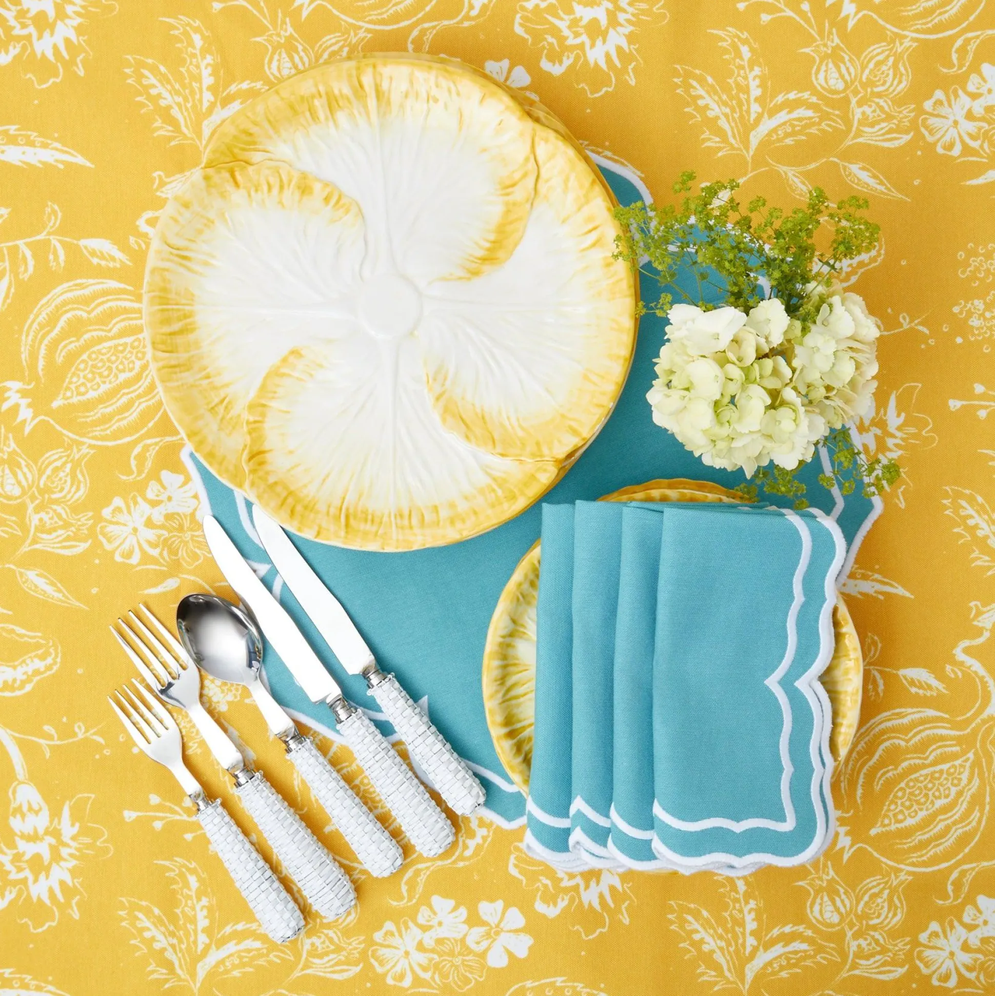 Yellow Capri Lettuce Dinner & Starter Plates (Set Of 8)